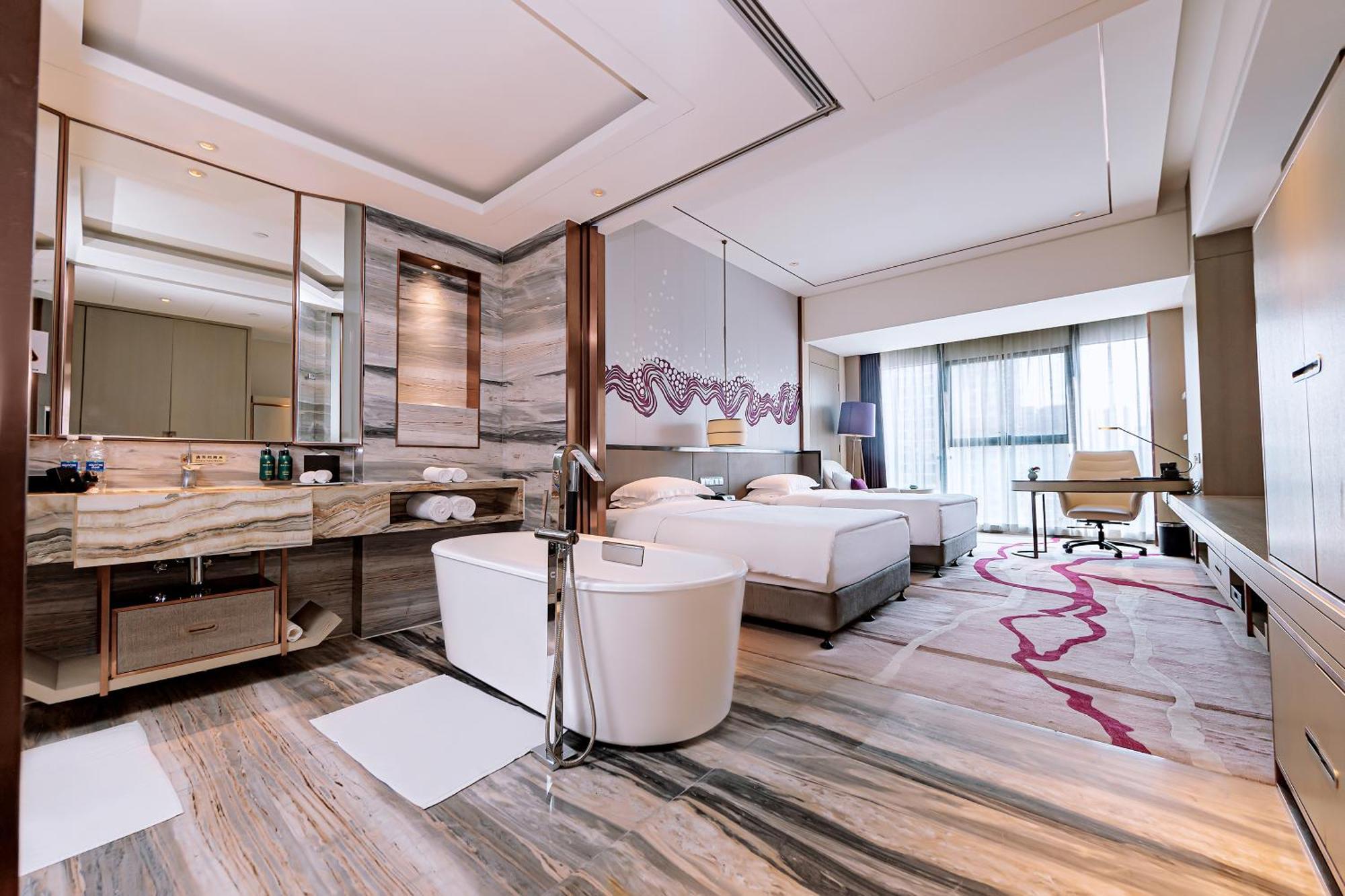 Crowne Plaza Yibin By Ihg Hotel Exterior photo
